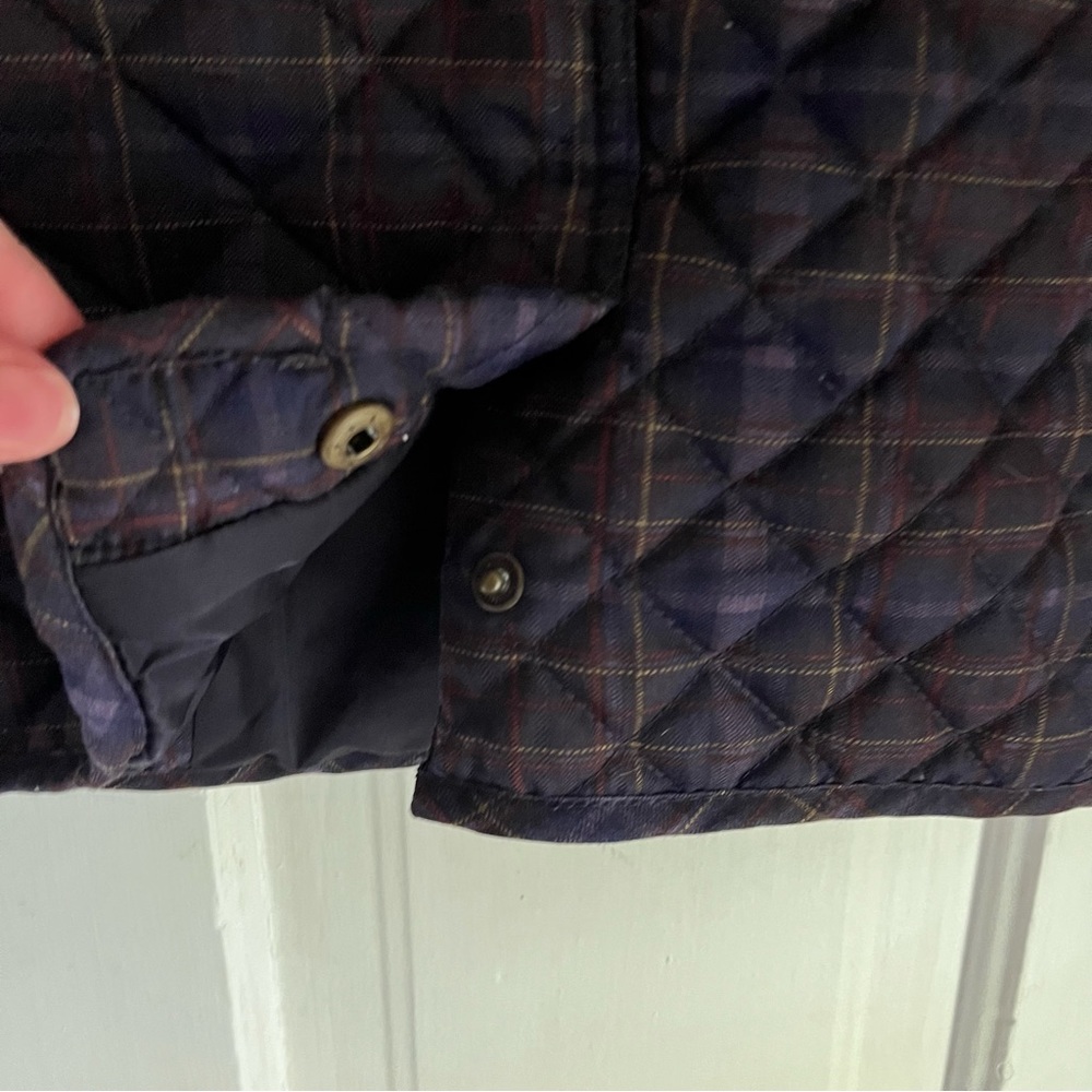 Orvis Women’s Quilted Vest - dark purple plaid size large - Picture 4 of 9